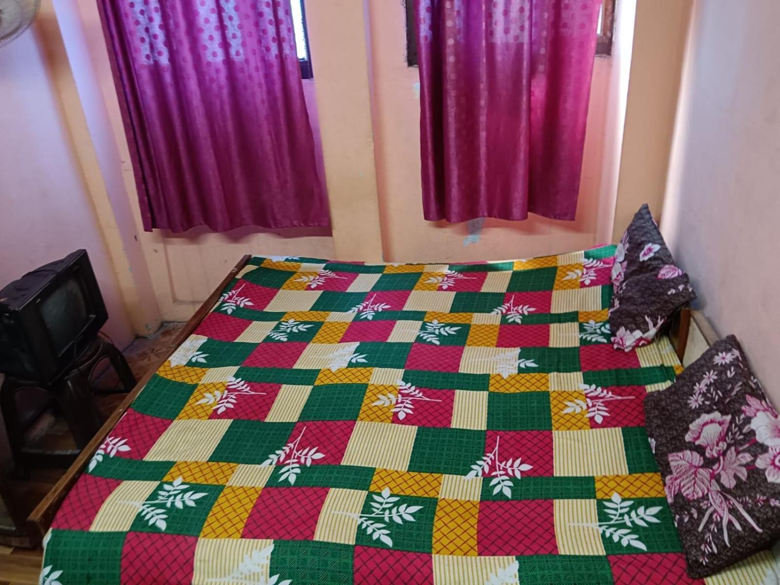 Maa Vaishno Guest House Varanasi Exterior foto